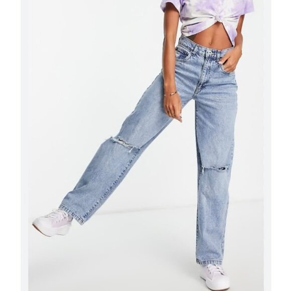 NWOT Cotton On Loose Straight Distressed Jeans Women’s Size 4 Light Wash - Picture 1 of 7